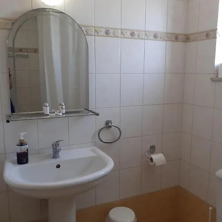Apartment Kritikos *
