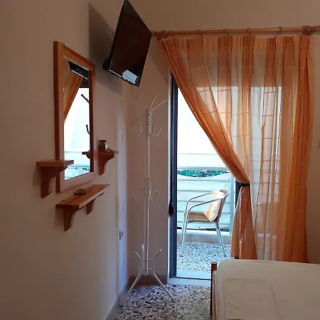 Apartment Kritikos *