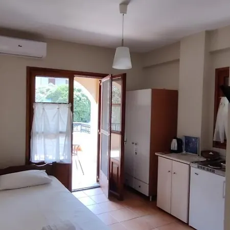 Apartment Kritikos *