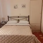 Kritikos *