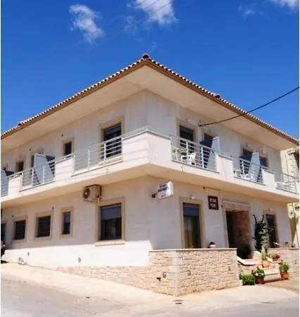 Kritikos Apartament *