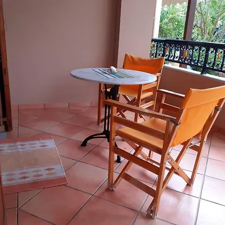 Kritikos * Monemvasía