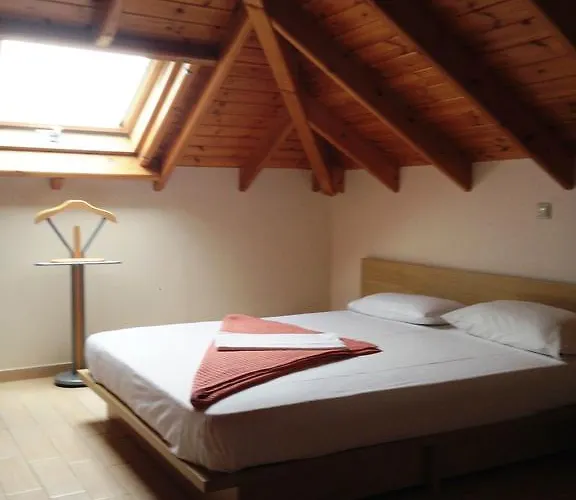 Kritikos * Monemvasia