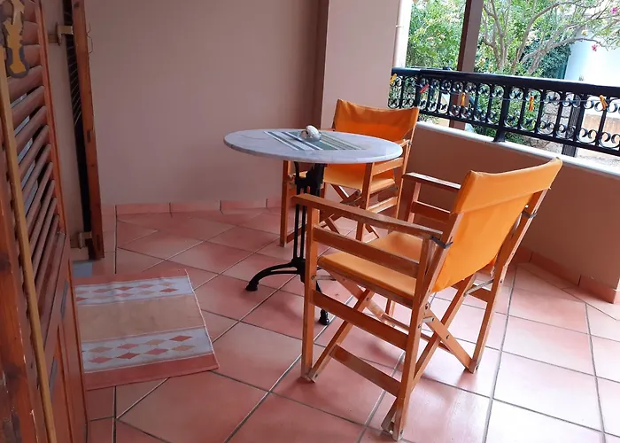 Kritikos * Monemvasía